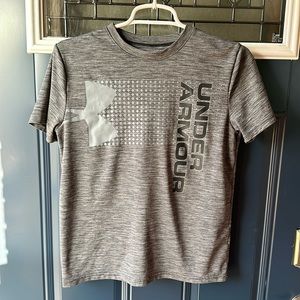 Under Armour t shirt
